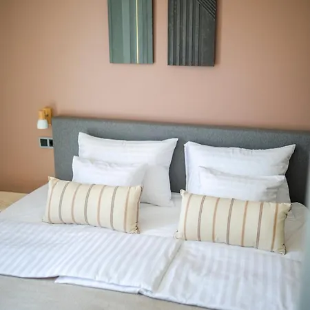 Pipacs Es Buborek Διαμέρισμα *