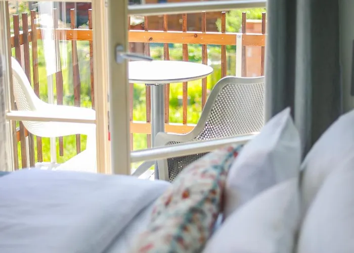 Pipacs Es Buborek * Balatonudvari